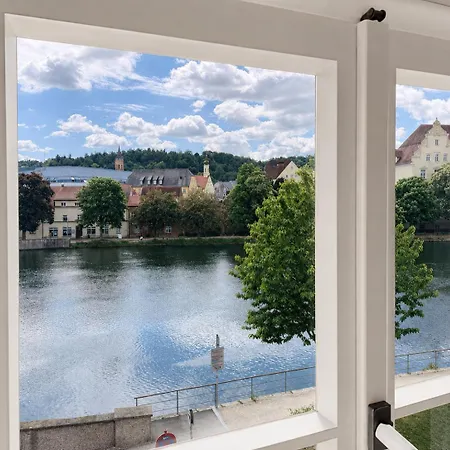 Διαμέρισμα Direkt An Der Isar Und Nahe Altstadt Λάντσχουτ